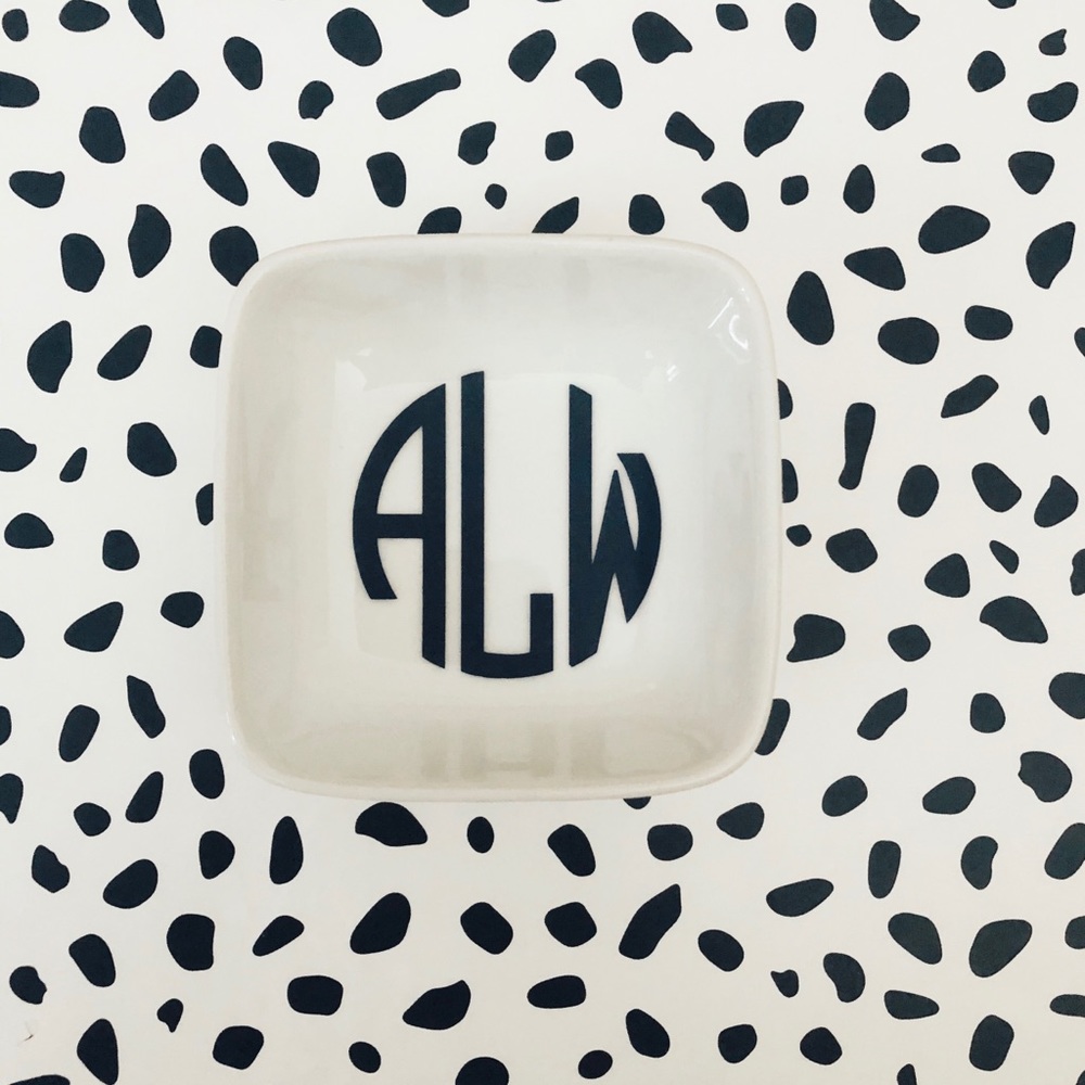 Personalized jewelry dish